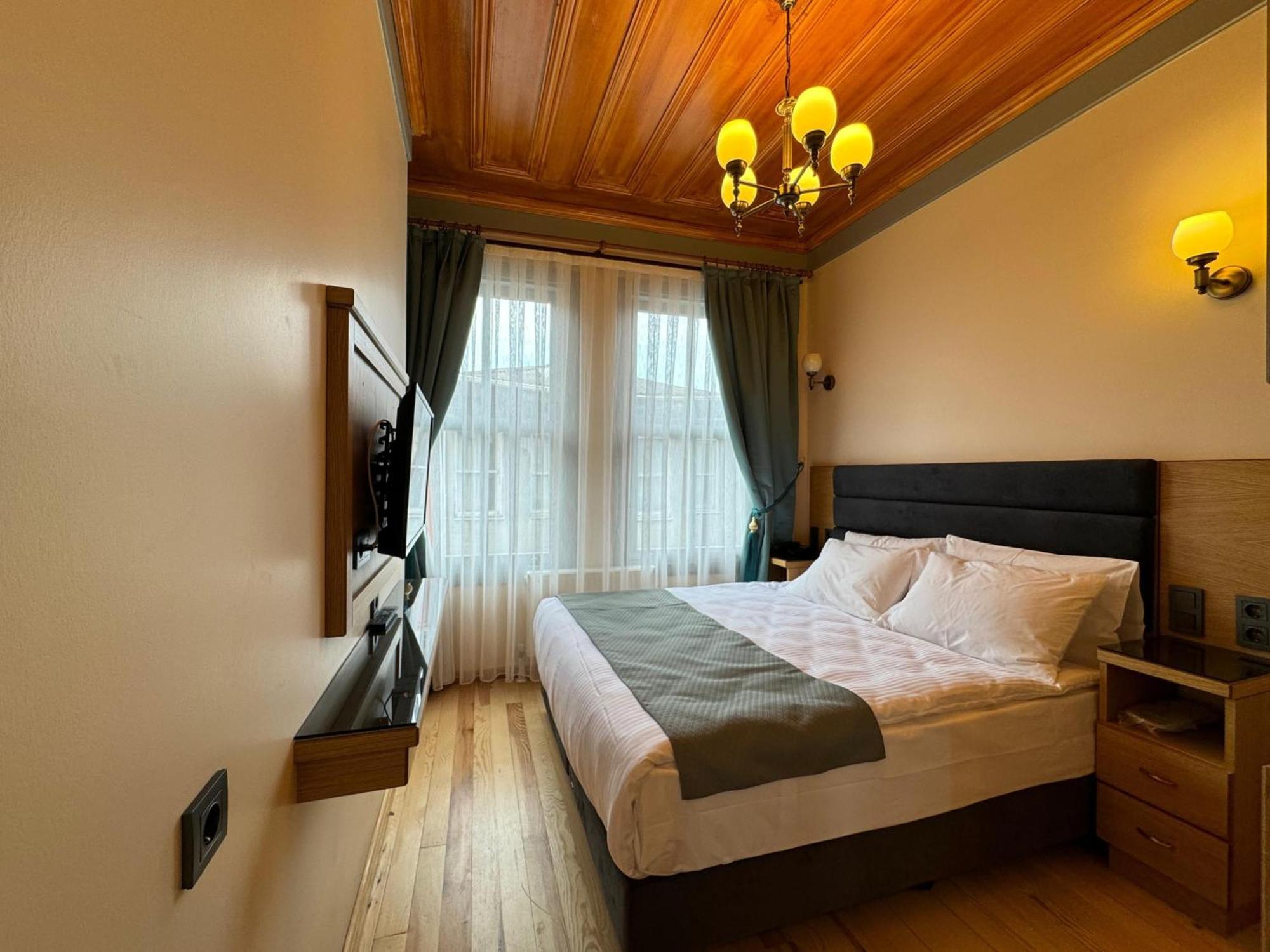 Abelia Mansion Hotel Istanbul Bagian luar foto