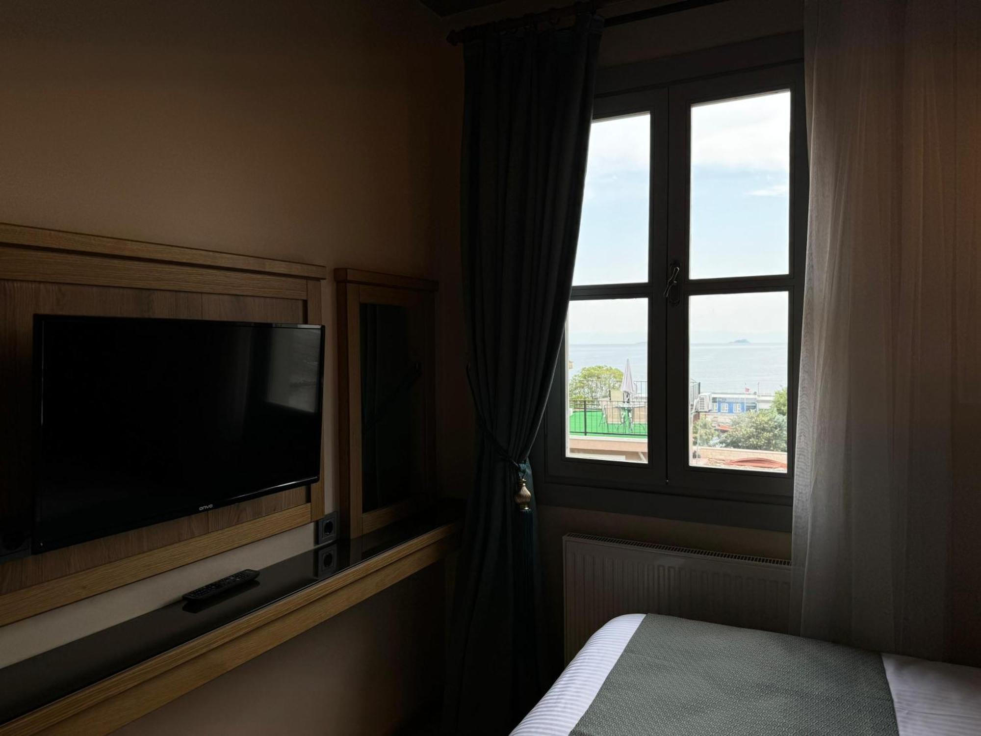 Abelia Mansion Hotel Istanbul Bagian luar foto